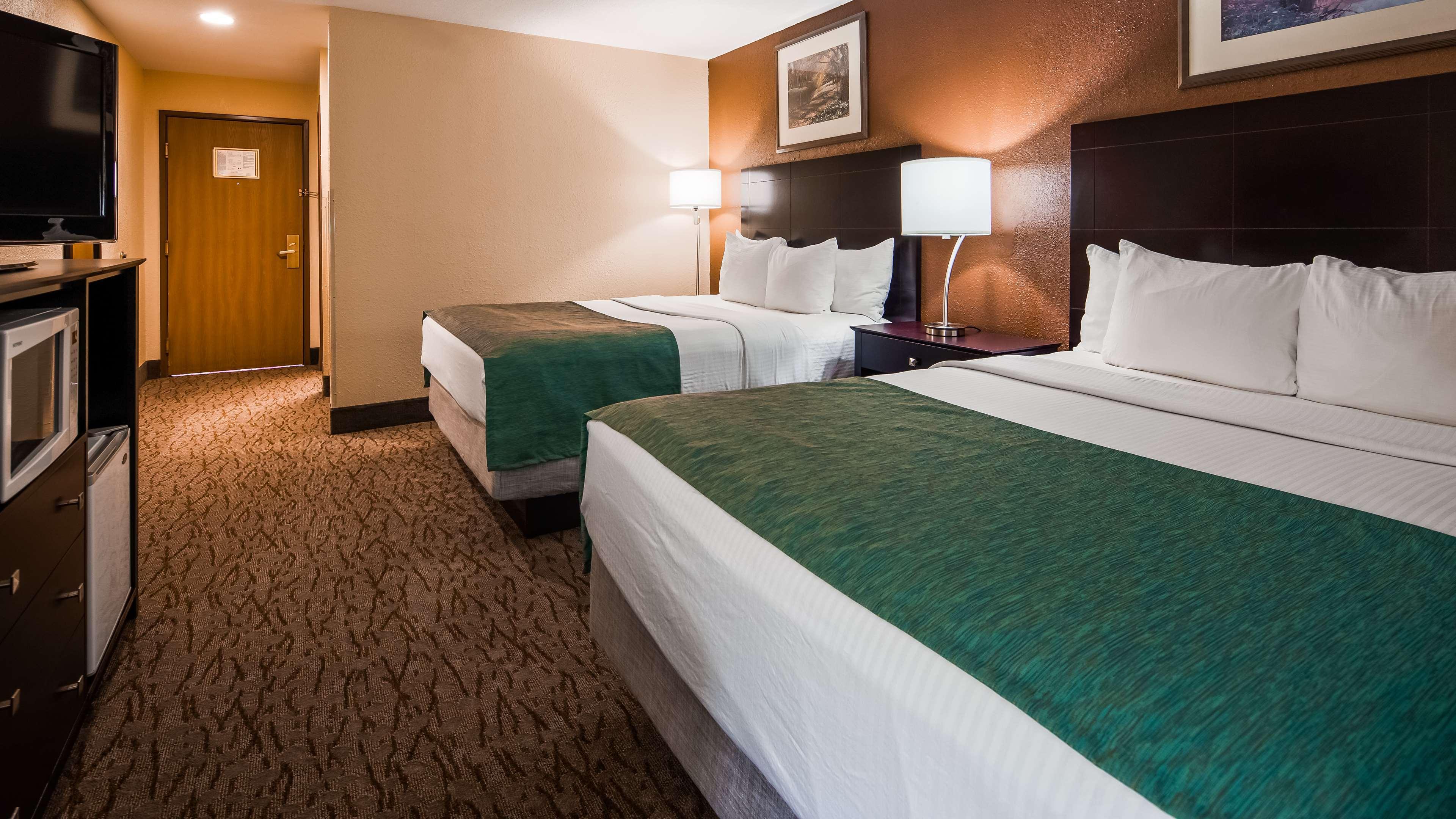 Best Western Kendallville Inn Екстериор снимка