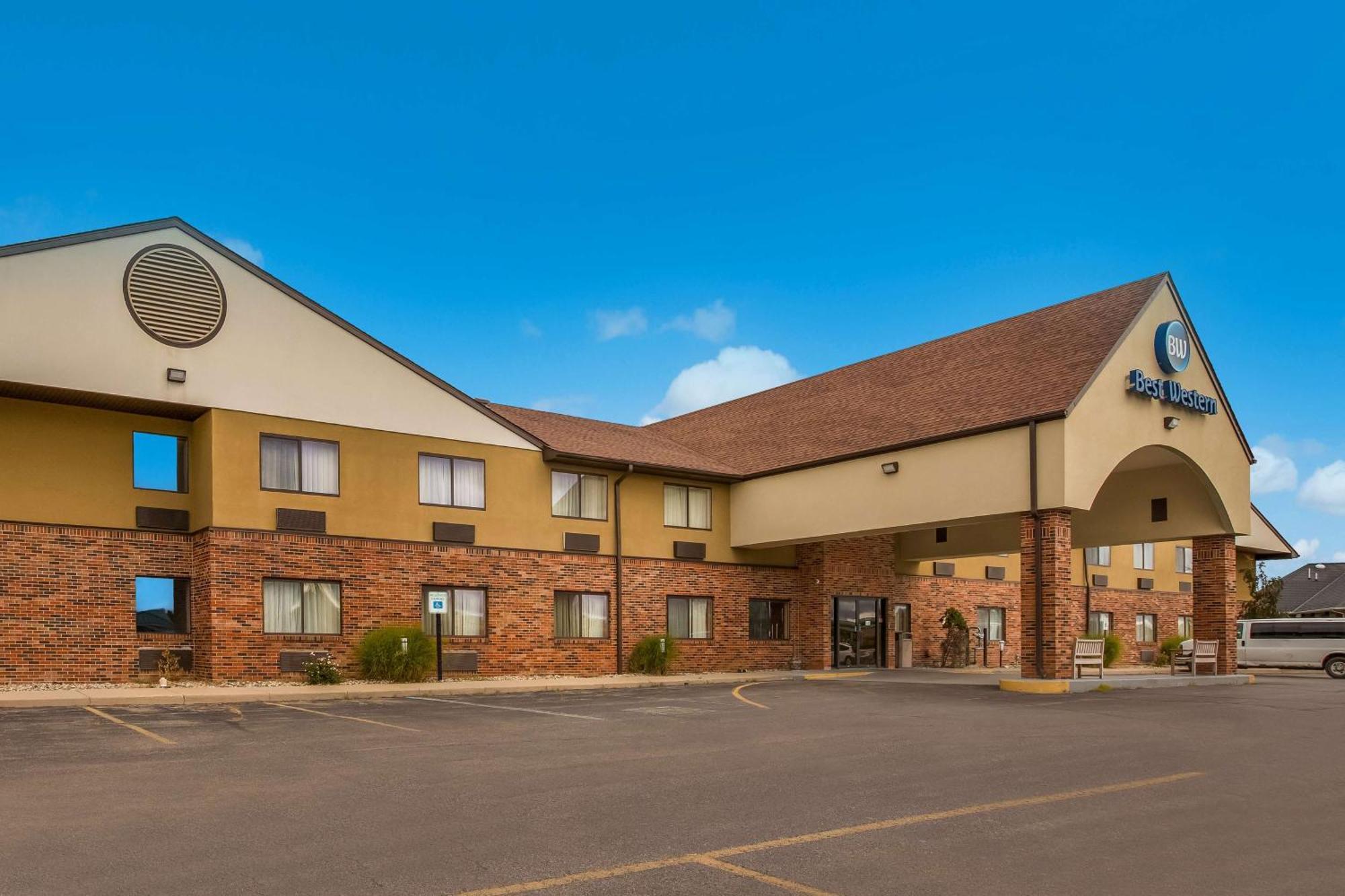 Best Western Kendallville Inn Екстериор снимка