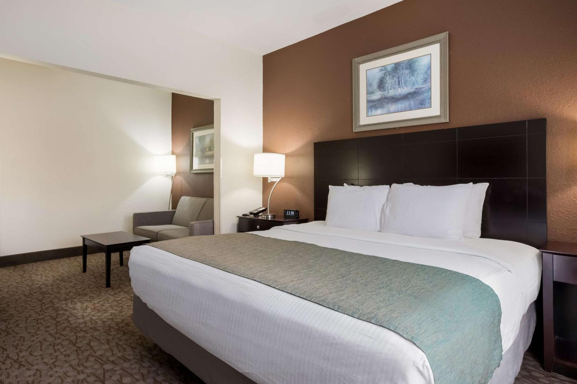 Best Western Kendallville Inn Екстериор снимка