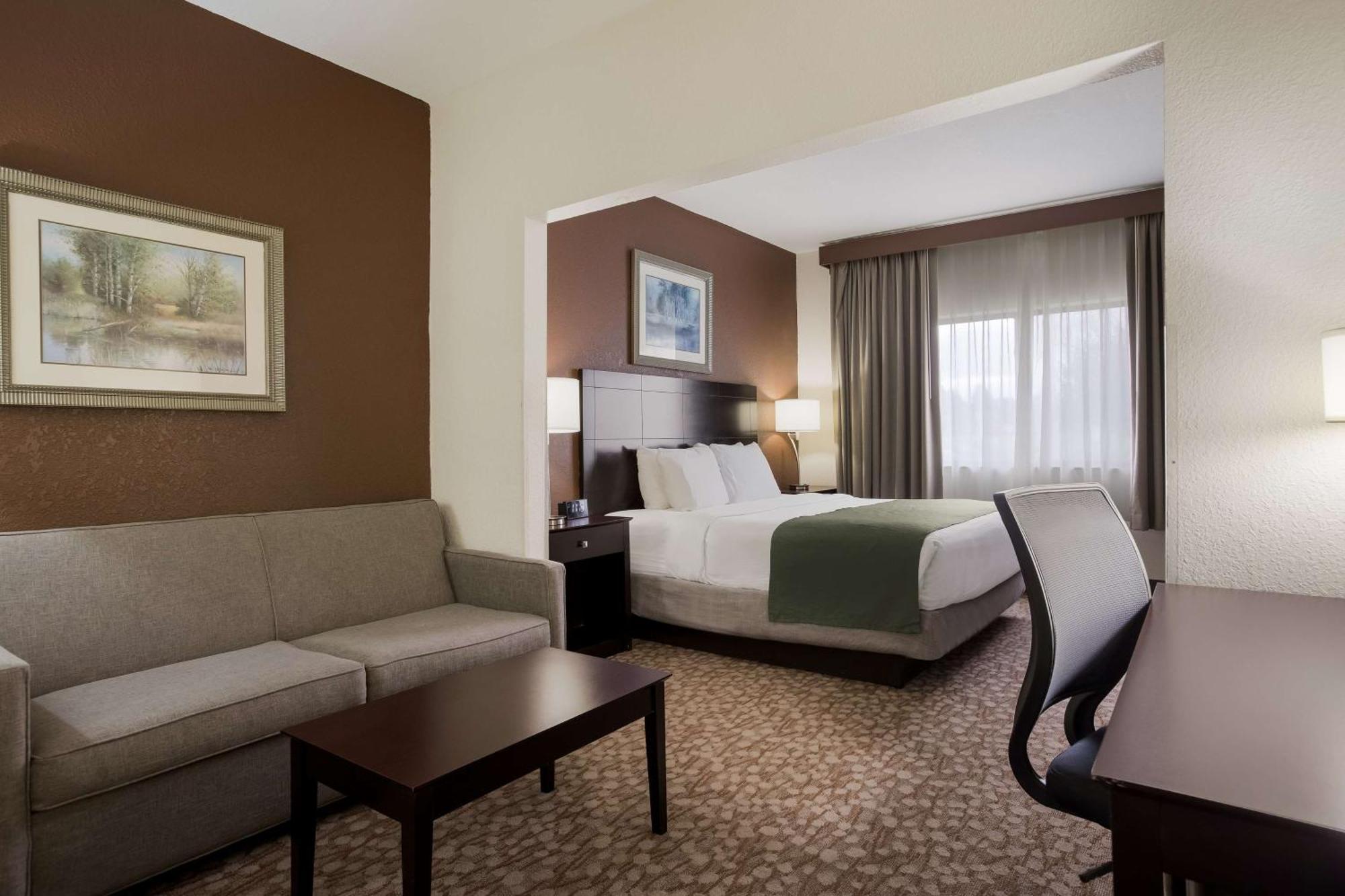 Best Western Kendallville Inn Екстериор снимка
