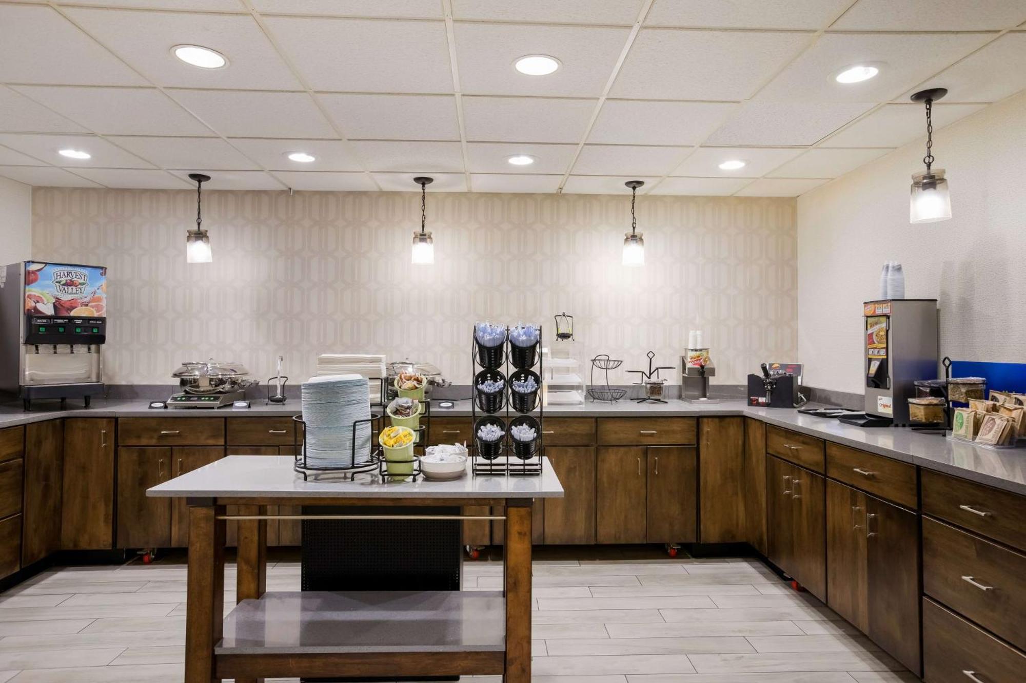 Best Western Kendallville Inn Екстериор снимка